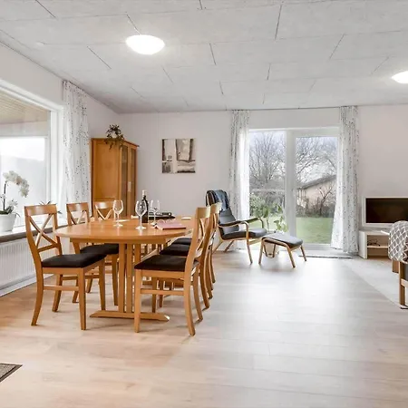 C11615-skjern-bogebakken-4 * Skjern